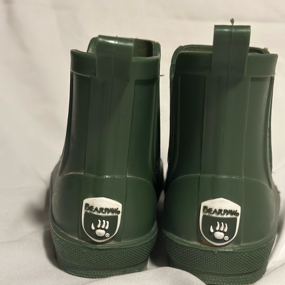 Bearpaw Kids Green Boots